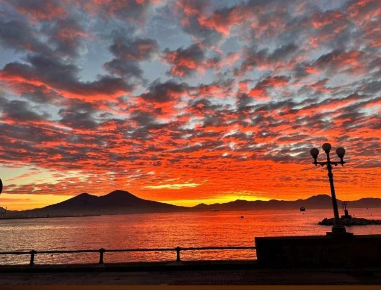 La Casa Di Nettuno Apartment Napoli Ngoại thất bức ảnh
